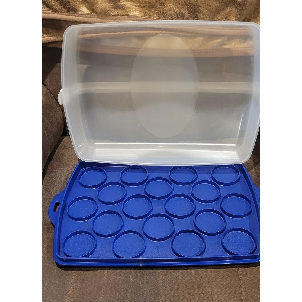 Tupperware BAKE N TAKE 18-Cupcake / 9x13